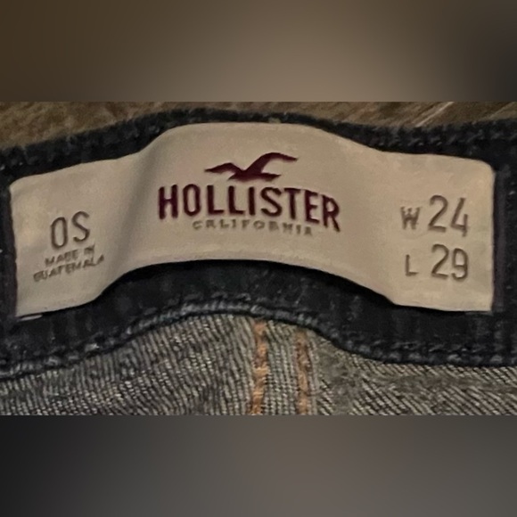 Hollister Women's Distressed Blue Jeans - Picture 3 of 3